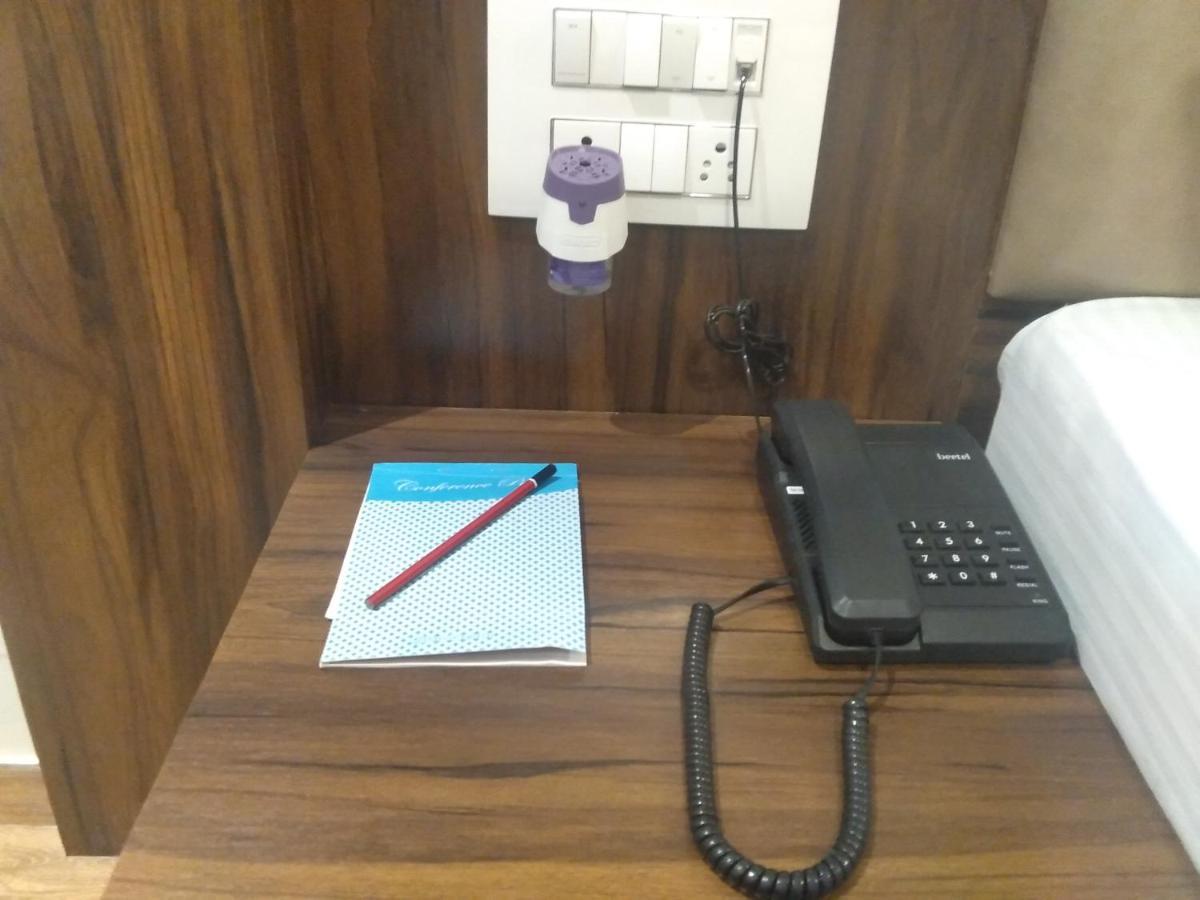 Hotel Shiv Sangram Ahmednagar Εξωτερικό φωτογραφία