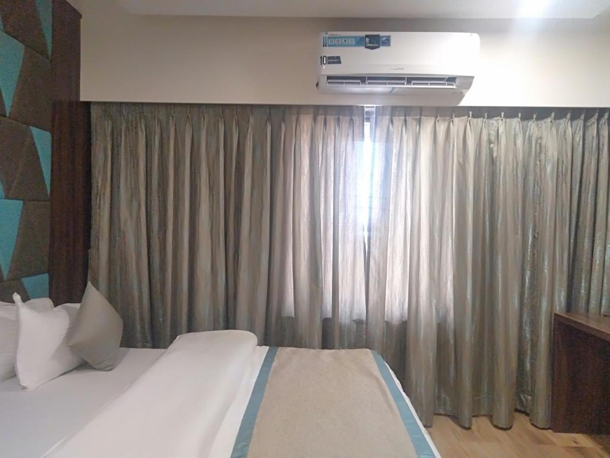 Hotel Shiv Sangram Ahmednagar Εξωτερικό φωτογραφία